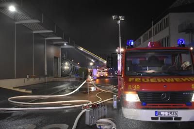 Tailfingen:  Textilfirma steht in Vollbrand